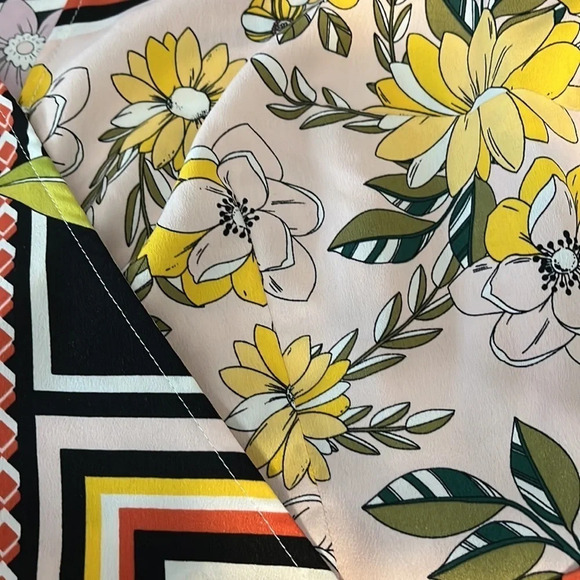 Who What Wear Spring Blocked Floral True Wrap "Almost A Maxi" Dress - Size XS - Picture 5 of 6